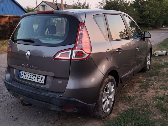 Renault Megane - зображення 4