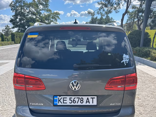 Volkswagen Touran - зображення 5