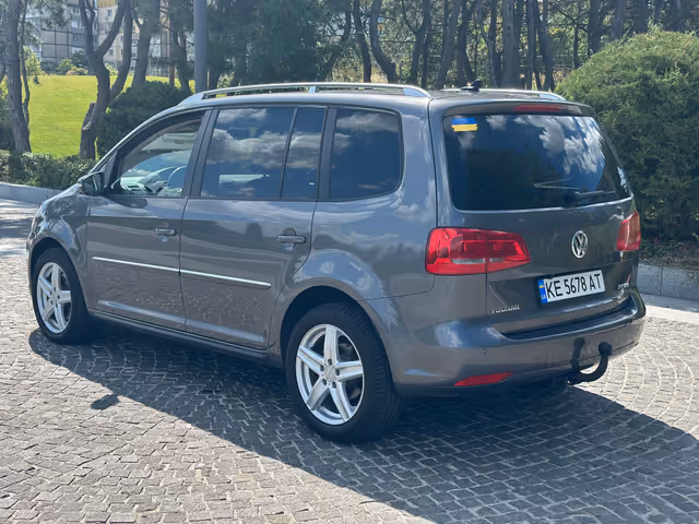 Volkswagen Touran - зображення 4