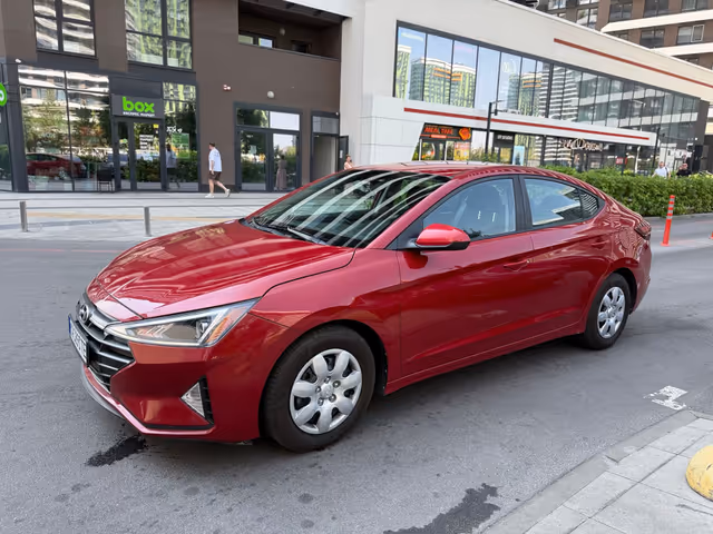 Hyundai Elantra - зображення 2