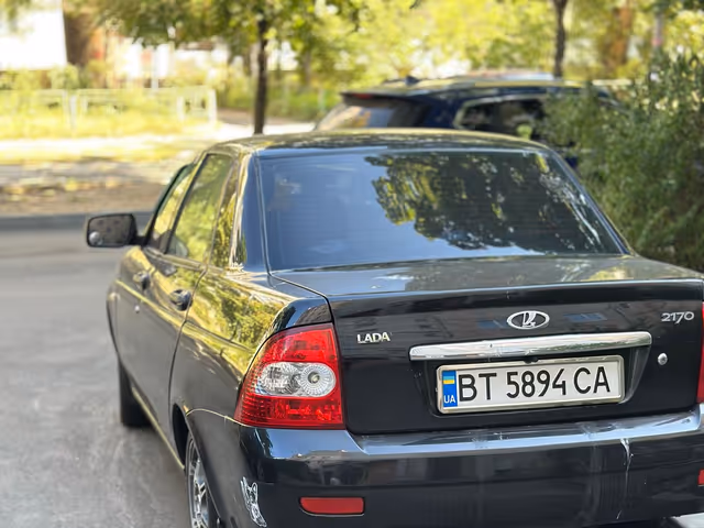 Lada (ВАЗ) Priora - зображення 2