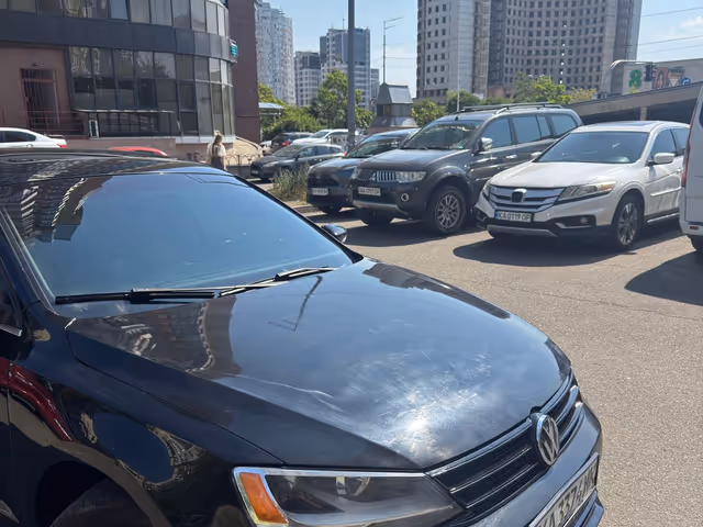 Volkswagen Jetta - зображення 3