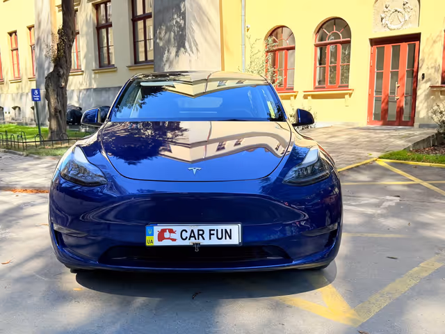 Tesla Model Y - зображення 2