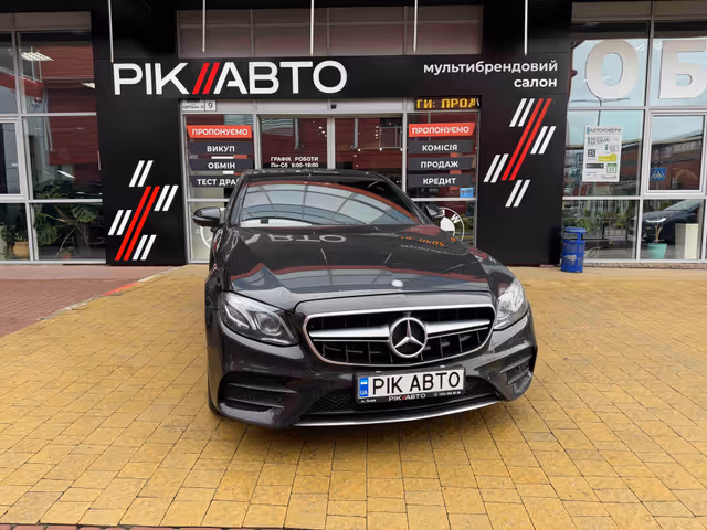 Mercedes-Benz E-Класс - зображення 2