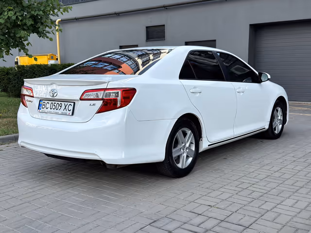 Toyota Camry - зображення 5