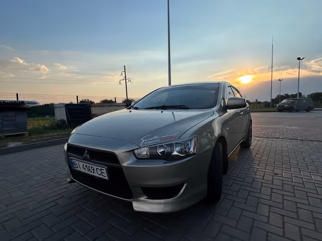 Mitsubishi Lancer - зображення 2