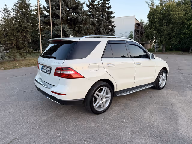 Mercedes-Benz M-Класс - зображення 5