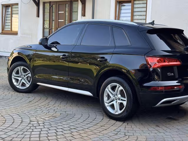 Audi Q5 - зображення 5