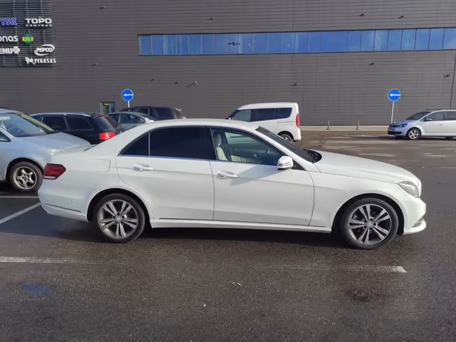 Mercedes-Benz E-Класс - зображення 5