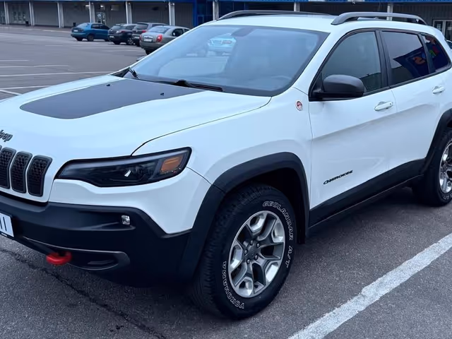 Jeep Cherokee - зображення 5
