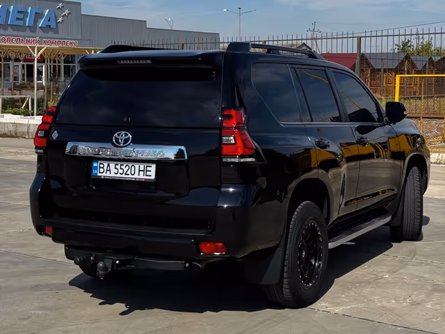 Toyota Land Cruiser Prado - зображення 3