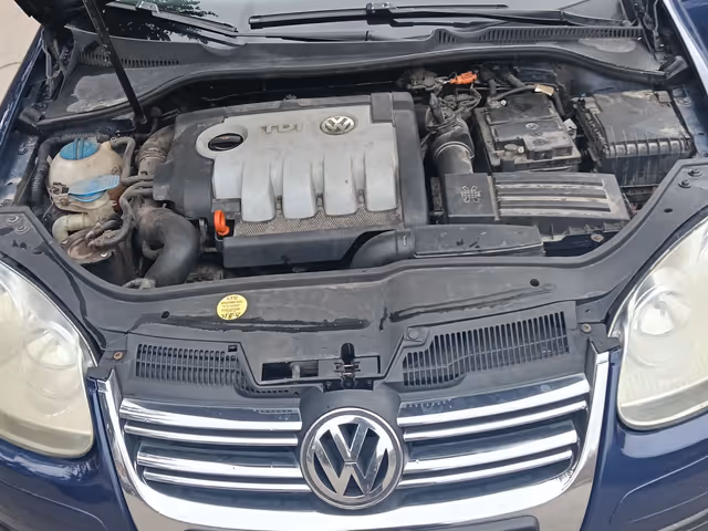 Volkswagen Golf - зображення 2