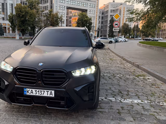 BMW X5 - зображення 1