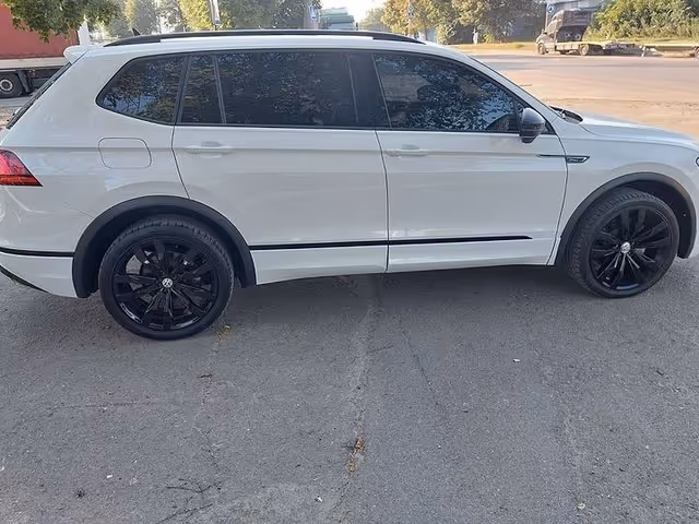 Volkswagen Tiguan - зображення 3