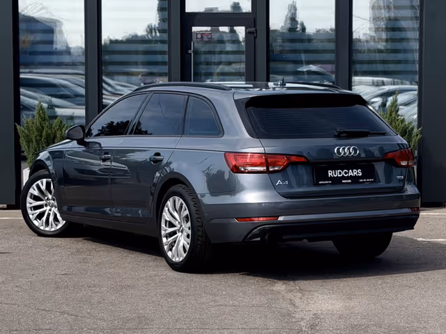 Audi A4 - зображення 4