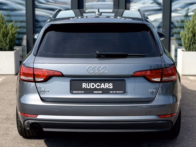 Audi A4 - зображення 5