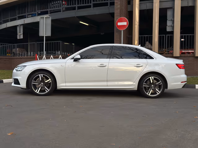Audi A4 - зображення 5