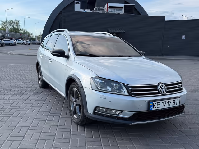 Volkswagen Passat - зображення 1
