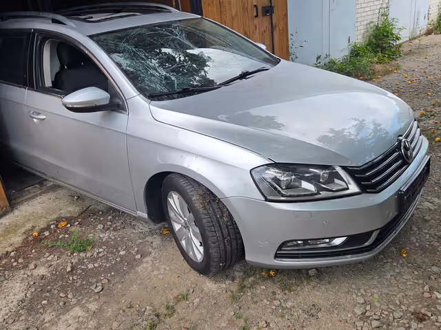 Volkswagen Passat - зображення 1