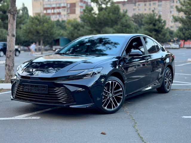 Toyota Camry - зображення 1