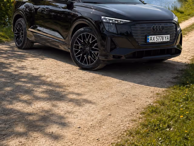 Audi Q5 e-tron - зображення 1