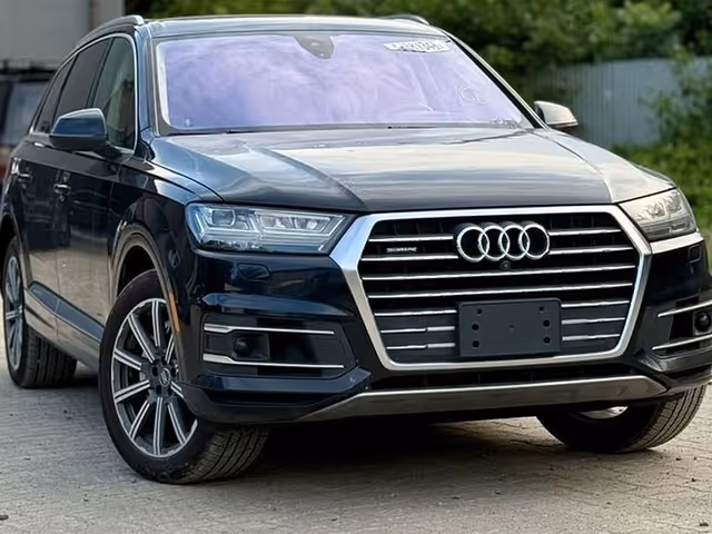 Audi Q7 - зображення 1