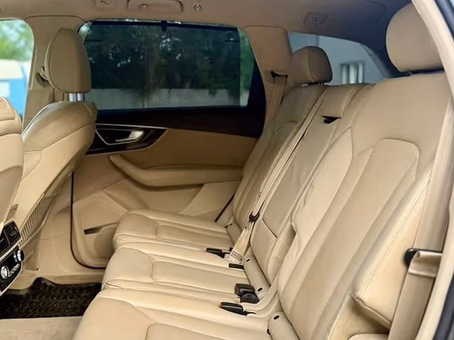 Audi Q7 - зображення 5