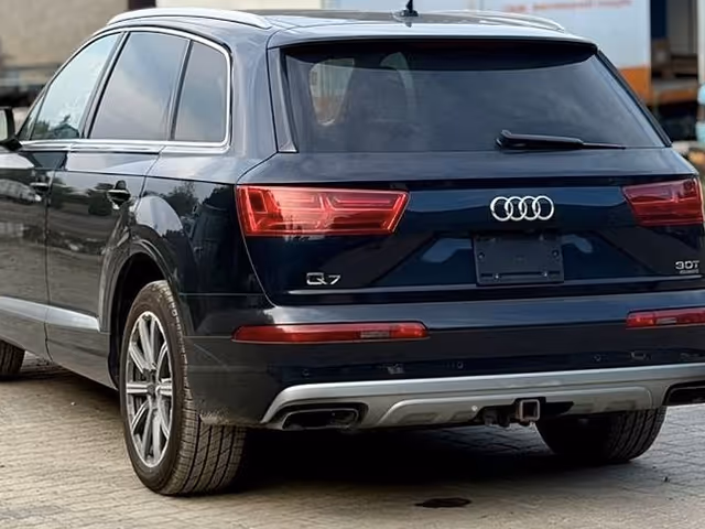 Audi Q7 - зображення 2