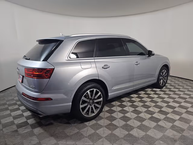 Audi Q7 - зображення 4