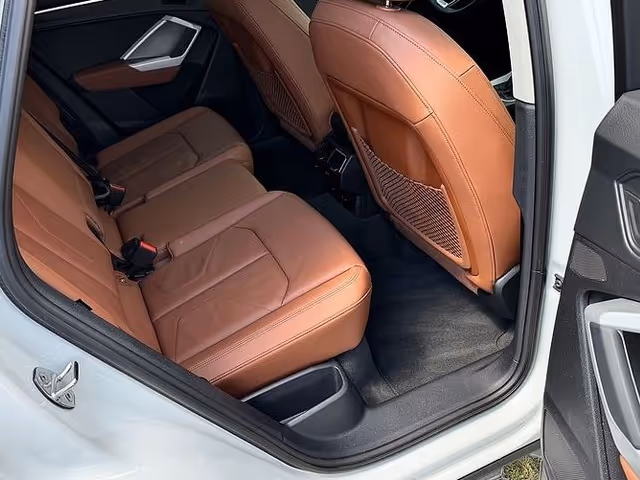 Audi Q3 - зображення 4