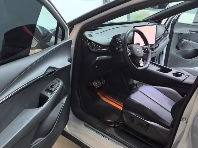 Volkswagen ID. Unyx 06 - зображення 5