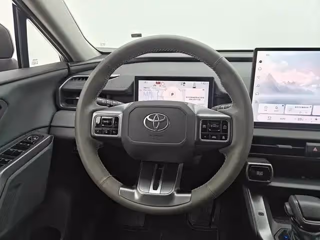 Toyota RAV4 - зображення 4