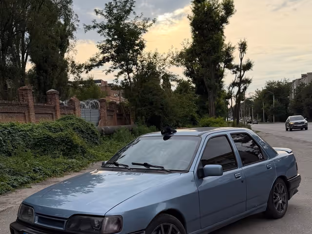 Ford Sierra - зображення 3
