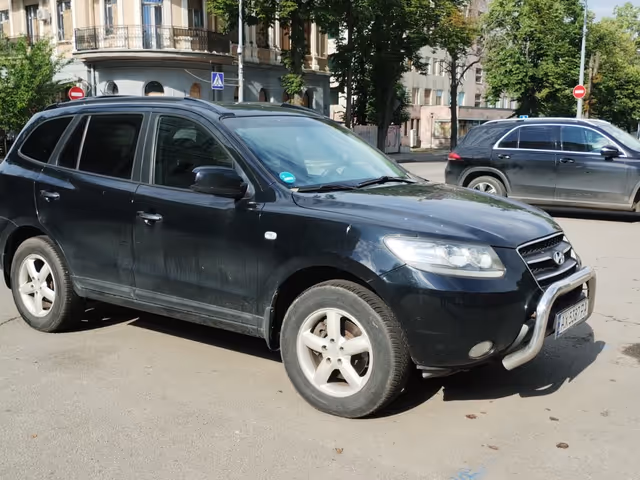 Hyundai Santa Fe - зображення 2