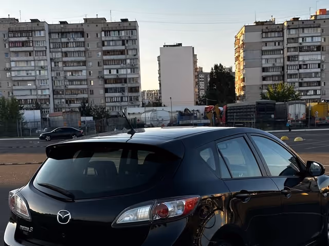Mazda 3 - зображення 5