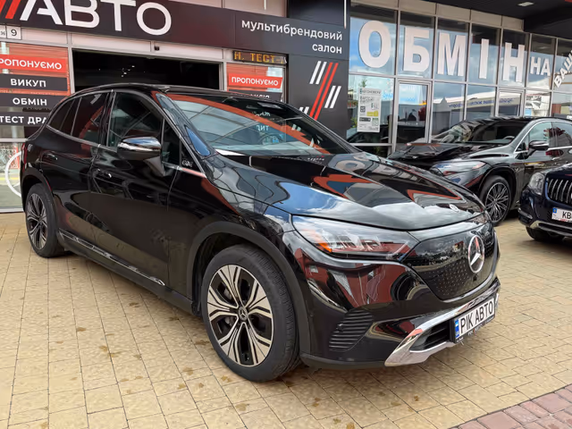 Mercedes-Benz EQE - зображення 3