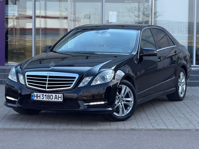 Mercedes-Benz E-Класс - зображення 1