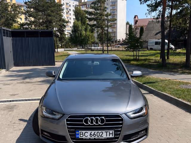 Audi A4 - зображення 2