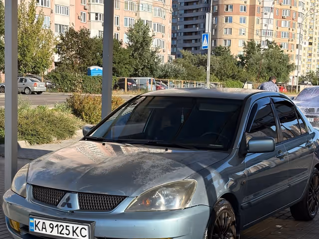 Mitsubishi Lancer - зображення 1