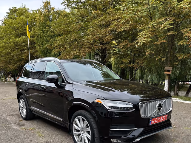 Volvo XC90 - зображення 1
