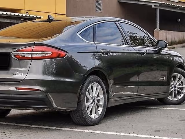 Ford Fusion USA - зображення 3