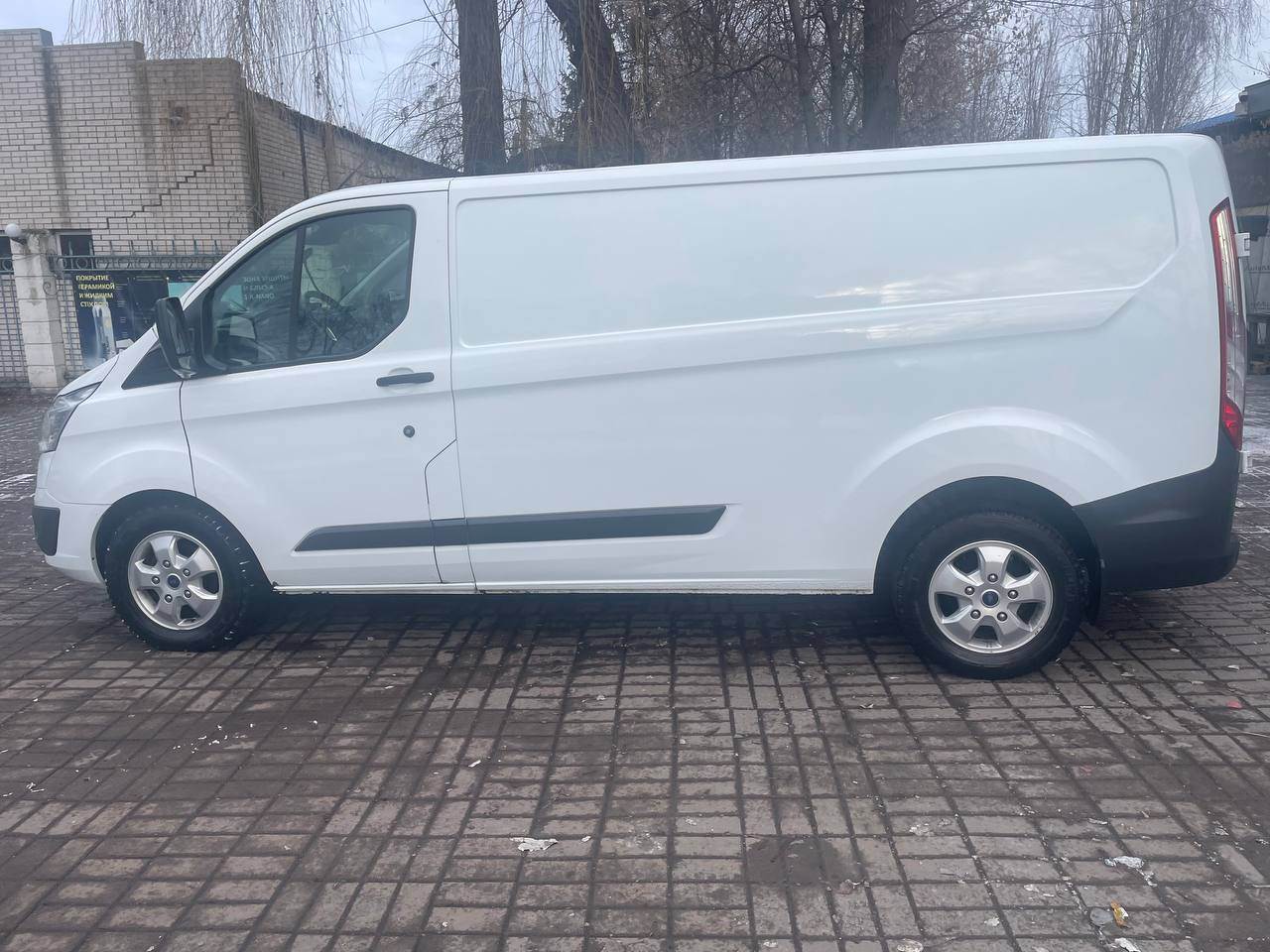 Ford Transit Custom - фото 3
