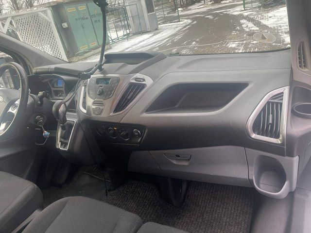 Ford Transit Custom - фото 1