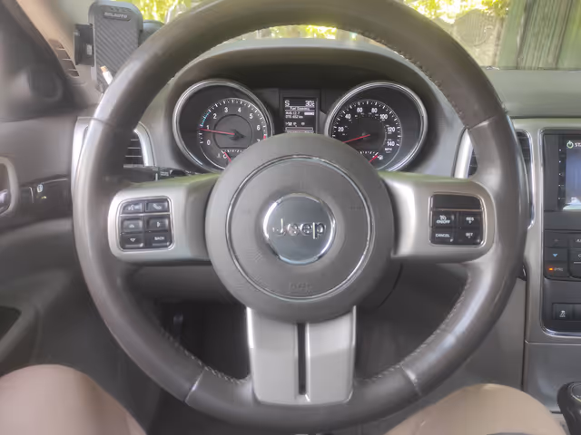 Jeep Grand Cherokee - зображення 5