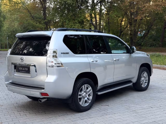 Toyota Land Cruiser Prado - зображення 5