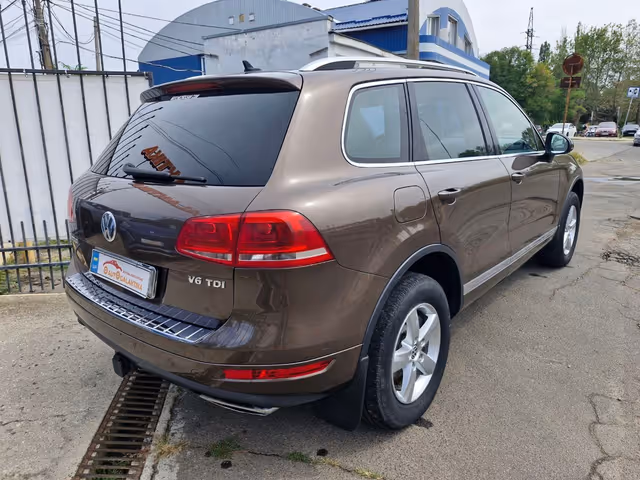 Volkswagen Touareg - зображення 5