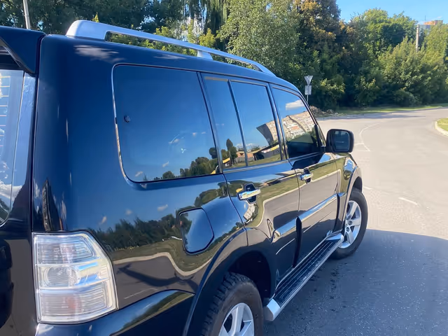 Mitsubishi Pajero - зображення 5