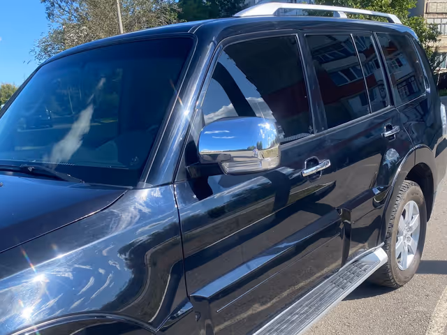 Mitsubishi Pajero - зображення 3