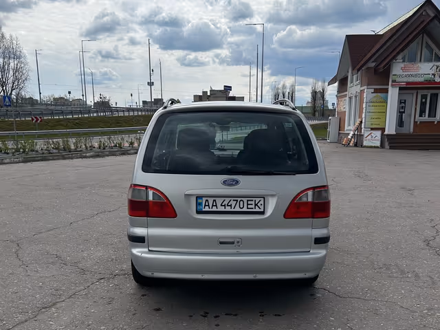 Ford Galaxy - зображення 2