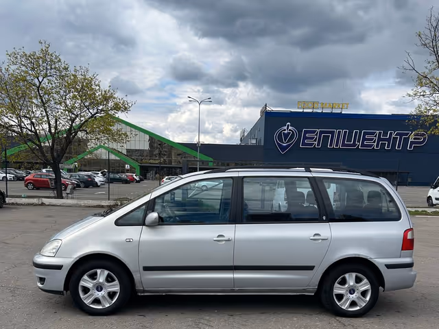Ford Galaxy - зображення 5